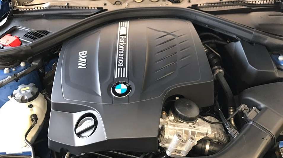 BMW M Performance Motorabdeckung 1er F20 F21 2er F22 F23 3er F30