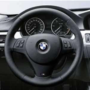 BMW X1 U11 iX i7 G70 LED M Sport Lenkrad Lederlenkrad Heizung