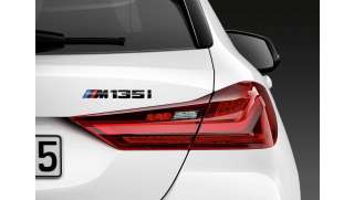 BMW M Logos (2 Stück) Schwarz 2er 3er 4er i4 X5 X6 X7