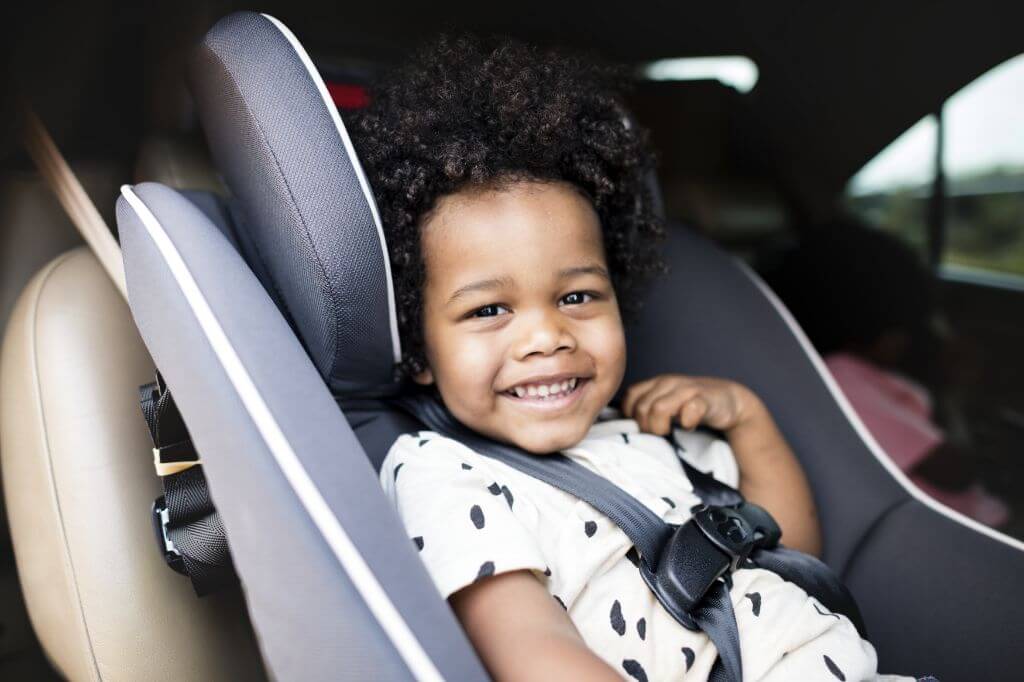 KIndersitz - Tipps zur richtigen Kindersicherung im Auto